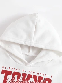 SHEIN 兒童小男孩 2件組街頭酷風丹寧風蜘蛛圖案紅色運動衫與黑色破洞磨損高彈力緊身牛仔褲 - 彩色 - 查看 3