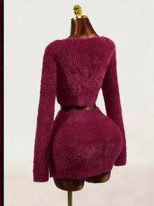 Mistrie Burgundy Plush 2 Pieces Set For Women Bowknot Short Cardigan + High Waist Split Hem Bodycon Mini Skirt - Burgundy - View 5