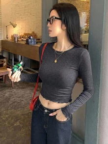 DAZY 女款露肩方領修身長袖極簡性感休閒內搭套頭優雅T恤 - 黑色 - 查看 6