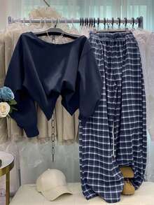 SHEIN Slouchy Relaxed Style Women's Outfit Set, Asymmetrical Neckline Cold Shoulder Letter Print Long Sleeve Sweatshirt & Plaid Pants, 2pcs - Navy Blue - View 2