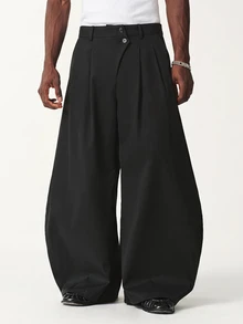 STYNVO Men Extra Wide Relaxed Fit Trousers With Pleated Front In Black - Black - View 1