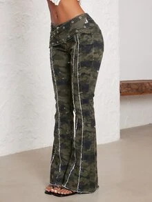 SHEIN PETITE 女款低腰腰帶裝飾迷彩圖案性感辣妹風牛仔褲 - 彩色 - 查看 6
