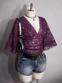 SHEIN ICON 大尺碼 Y2K 性感 V 領蕾絲拼接喇叭袖上衣 - 紫色 - 查看 3