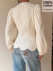 Siren Gaze 女款刺繡鏤空上衣，V領蕾絲飾邊，長泡泡袖，前綁帶收腰，短版襯衫，白色、奶油色、象牙白，法式浪漫風，甜美時尚，休閒約會，春夏秋季 - 淡黃色 - 查看 2