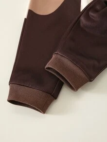 SHEIN 2件組嬰兒男童/女童秋冬針織軟綿拼接色圓領長袖套頭衛衣＋鬆緊腰長褲套裝，街頭風戶外休閒穿搭 - 彩色 - 查看 8