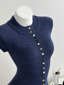 Jeanoix 女款春夏修身針織背心，純色無袖針織上衣，彩色鈕扣裝飾，性感風格穿搭 - 藏蓝色 - 查看 1