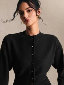 Poéselle 女款純色短袖開襟針織衫，適合約會、度假、派對、日常出遊、聚會、戶外活動 - 黑色 - 查看 4