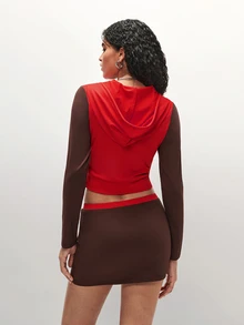 SHEIN TRNDY Women's 2000s Style Streetwear Colorblock Sleeve Pocket Hooded Sweatshirt And Skirt Y2K Set - Red - View 2
