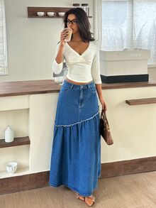 Rivivi Rok Denim Biru Wanita untuk Outdoor Segala Musim dengan Hiasan Rumbai - Dark Wash - View 7