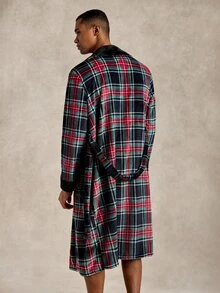 EverLounge Jubah Pria Gaya Inggris Motif Kotak-kotak Bahan Plush - MultiWarna - View 2
