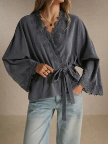 Poéselle Women's Sweet Lace Patchwork Top For Vacation And Travel,Fall Winter 2026 - Dark Grey - View 8
