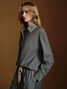 Anewsta Essential Kemeja Tenun Wanita Komuter Elegan Warna Abu-abu dengan Plaket Tersembunyi dan Kerah Oversized - Grey - View 7