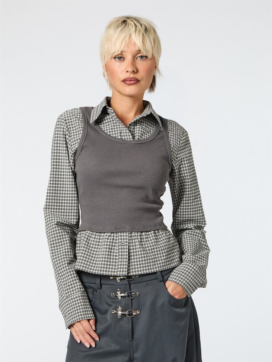 COUREZ FITTED LONG SLEEVE SHIRT WITH RIB VEST - Grey - View 1