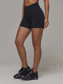 Musera Sport Dipped V Front Back Logo Printed Fitted Active Legging An Fitted Mini Short Active Multipack Sport Essentials Basics Autumn Fall Winter - Black - View 10