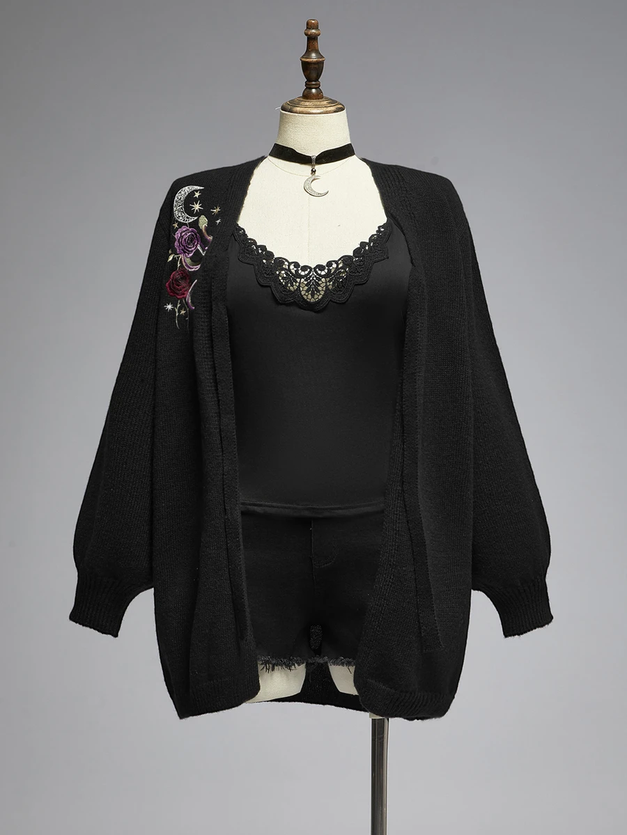 ROMWE Vintage Dark Gothic Forest Snake Moon Pattern Embroidered Plus Size Sweater Cardigan Autumn Winter New Style - Black - View 1