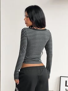 Coolane Women's Y2K Streetwear Tree Branch Pattern Bustier V-Neck T-Shirt - Dark Grey - View 7