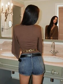 EgrlEra 女款性感辣妹深V領修身復古針織T恤 - 咖啡棕 - 查看 2