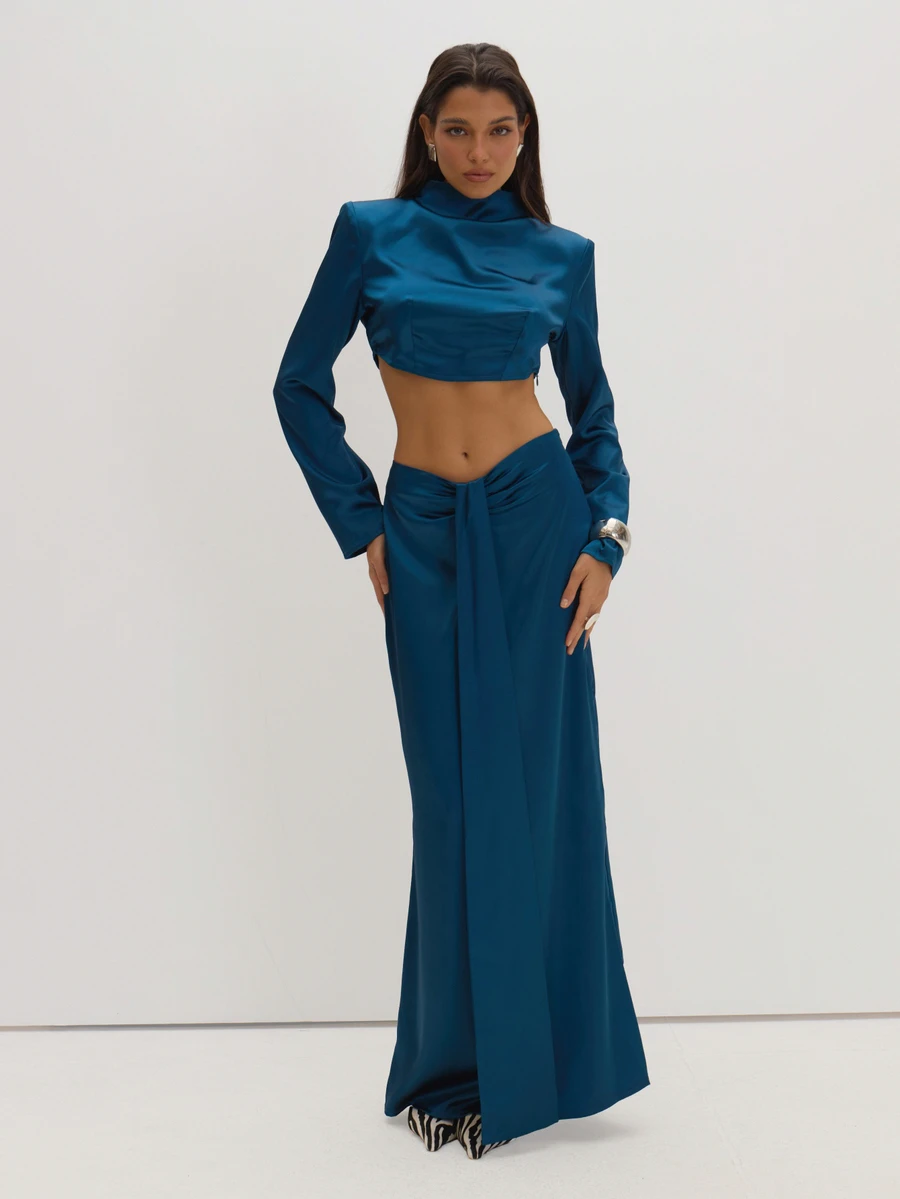 MUSEYN Rok Maxi Satin Biru Tosca dengan Model Drape, Elegan untuk Kencan Malam, Chic, dan Cocok untuk Musim Gugur. - Navy Blue - View 1
