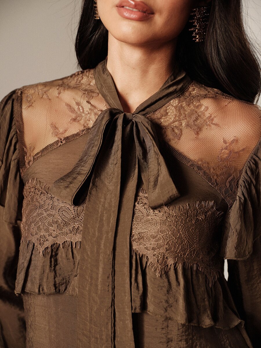 BELROSIE Fall/ Dark Brown Solid Textured Fabric Elegant Sophisticated Crinkled Ruffle Lace Patchwork Bowknot Long Sleeve Blouse, French Vintage Office Dinner - Brown - View 1