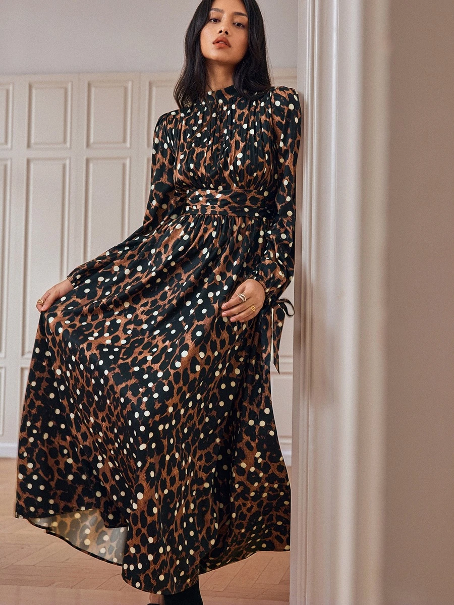 Écloséra Gaun Panjang Wanita Motif Polkadot dan Cetak Hewan, Bahan Stretch Empat Arah, Kerah Pita, Depan Berkerut - MultiWarna - View 1