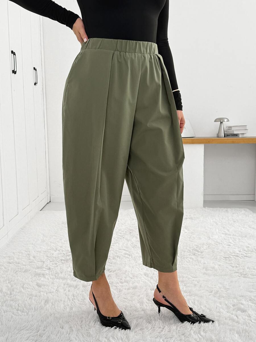 Shapeblank Women's Plus-Size Green Elastic-Waist Cropped Harem Pants – Stylish, Casual, Loose & Comfortable For Spring/Autumn,Curve Pants,Fall Outfits,Bottom - Green - View 1