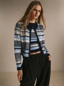 Poéselle 巴黎風藍色條紋長袖針織開襟衫套裝 - 彩色 - 查看 10