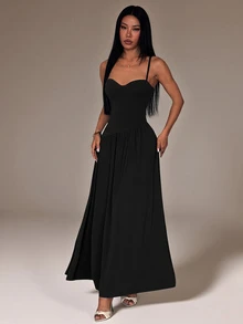 SHEIN PETITE فستان نسائي بلون موحد بحمالات رفيعة طويلة - الأسود - مشاهدة 5