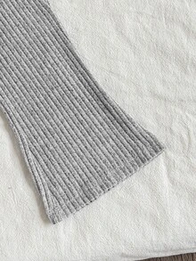 SHEIN Playful Pals Infant Girls Spring Autumn Winter Casual Family Matching T-Shirt Set Asymmetrical Pullover High Neck Brushed Grey Light Grey Ribbed Fabric 3D Flower - Grey - View 10