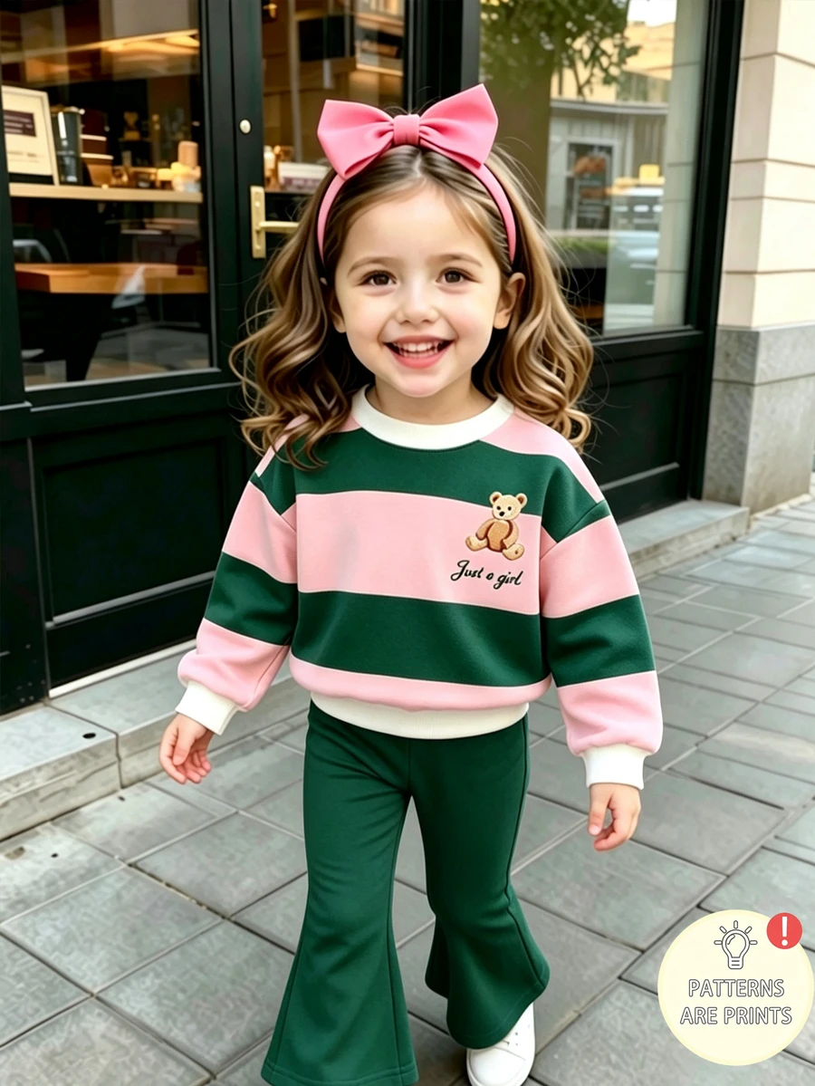女童幼兒可愛熊圖案兩件套，粉色與綠色對比寬條紋圓領套頭衛衣，精緻字母印花，羅紋袖口，搭配深綠色喇叭長褲，寬鬆舒適版型，甜美時尚休閒穿搭，適合春秋冬季日常穿著，兒童服飾，聖誕節、萬聖節、開學季 - 彩色 - 查看 1