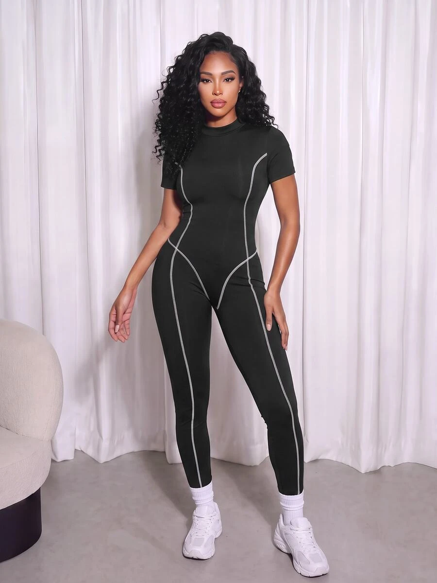 SHEIN Core Rhythm Women Black & White Geometric Line Print Contrast Color Short Sleeve Sports Jumpsuit Workout Fitness Outfit - Black and White - View 1