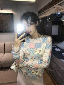 DAZY Women's Round Neck Floral Casual Long Sleeve Spring Summer Korean Style T-Shirt Graphic Tees - Multicolor - View 3
