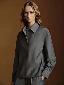 Anewsta Essential Kemeja Tenun Wanita Komuter Elegan Warna Abu-abu dengan Plaket Tersembunyi dan Kerah Oversized - Grey - View 3