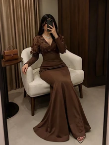 Modelyn فستان طويل ضيق للنساء مع كتف شبكي وتطريز زهري ثلاثي الأبعاد - بني - مشاهدة 6