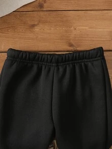 SHEIN 2件組男嬰可愛黑色馬刺繡半拉鍊羅紋長袖小立領厚款戶外冬季聖誕秋季假期運動衫褲套裝 - 黑色 - 查看 13