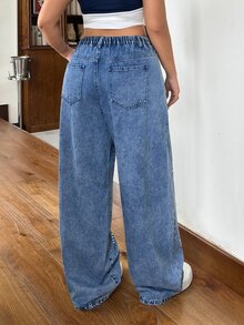 Rivivi Mode Street raka denimjeans i plus size med tvätt och strassdetaljer - Mediumtvätt - Visa 2