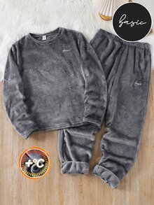 SHEIN 青少年男孩 2件組休閒字母刺繡圖案長袖毛絨睡衣套裝，適合秋冬保暖 - 灰色 - 查看 1