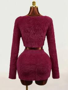 Mistrie Burgundy Plush 2 Pieces Set For Women Bowknot Short Cardigan + High Waist Split Hem Bodycon Mini Skirt - Burgundy - View 2