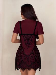 SHEIN PETITE 蕾絲 2 合 1 黑白短洋裝 - 酒紅色 - 查看 3