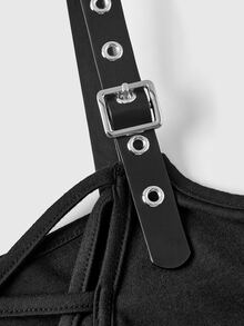 ROMWE Gothic Punk Halloween Outfit Five-Point Star Design Grommet PU Webbing Fitted Women's Tank Top - Black - View 3
