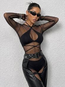 SHEIN ICON Cross Halter Neck Cutout Tank Top & Ultra Low Waist Shorts Leggings Set Checkerboard Women Two Pieces Outfit - Black - View 4