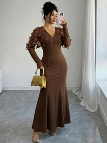 Modelyn فستان طويل ضيق للنساء مع كتف شبكي وتطريز زهري ثلاثي الأبعاد - بني - مشاهدة 5