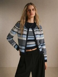Poéselle 巴黎風藍色條紋長袖針織開襟衫套裝 - 彩色 - 查看 5