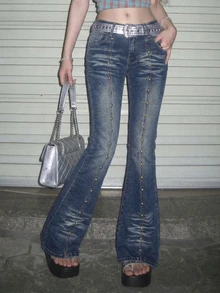 DAZY Celana Jeans Denim Vintage Wanita Warna Biru Tua Pudar dengan Detail Usang, Pinggang Rendah, Dekorasi Rivet, Potongan Slim Fit, dan Kaki Mengembang - Biru - View 5