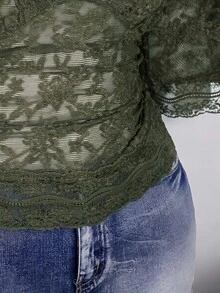 SHEIN ICON 大尺碼 Y2K 性感 V 領蕾絲拼接喇叭袖上衣 - 軍綠色 - 查看 7