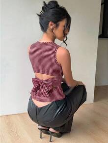 Aloruh 女款日常上衣，背後綁帶蝴蝶結設計，黑色無袖領口 - 紅色 - 查看 2