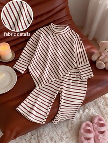 SHEIN Playful Pals 女嬰春秋冬季休閒圖案T恤套裝套頭高領針織粉色與白色條紋上衣長褲親子穿搭秋季 - 紅白色 - 查看 3