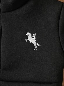 SHEIN 2件組男嬰可愛黑色馬刺繡半拉鍊羅紋長袖小立領厚款戶外冬季聖誕秋季假期運動衫褲套裝 - 黑色 - 查看 11