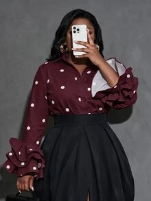 Slaydiva Blus Ukuran Besar Motif Polkadot dengan Kancing Warna Kontras dan Manset Bergelombang Berlapis untuk Musim Gugur - Coklat - View 8