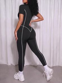 SHEIN Core Rhythm Women Black & White Geometric Line Print Contrast Color Short Sleeve Sports Jumpsuit Workout Fitness Outfit - Black and White - View 2