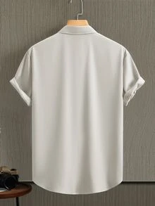Manfinity Homme Herrskjorta med kort ärm, casual mode, kattmönster och patchwork - Multifärgad - Visa 2